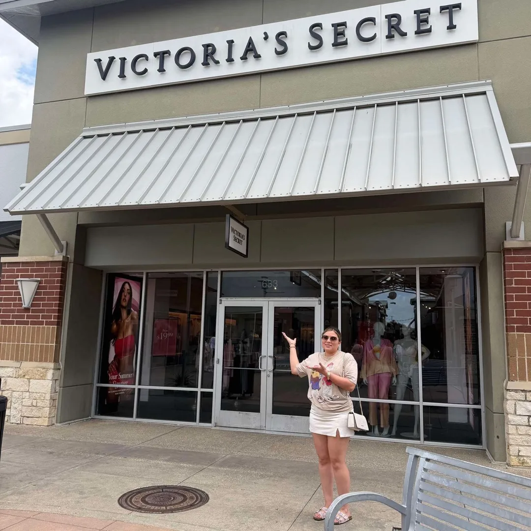 Personal shopper de DL Collection Mx en Victoria's Secret en USA
